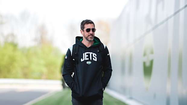 Aaron Rodgers arrives at the Jets' team facility on April 26, 2023